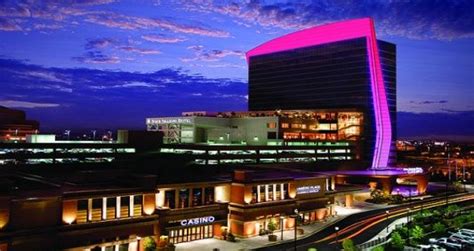 Casino Hotel Downtown St. Louis .